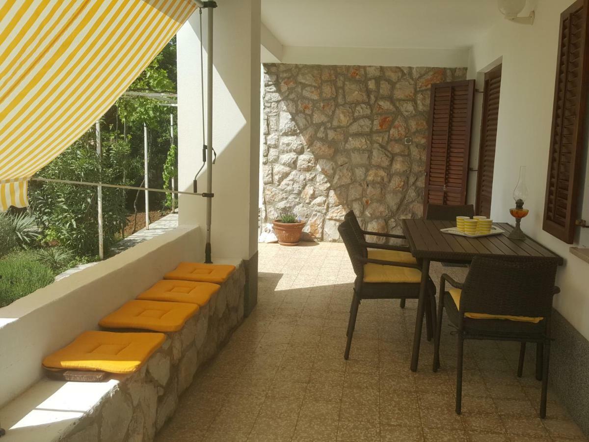 אומיסאליי Apartments 4U מראה חיצוני תמונה
