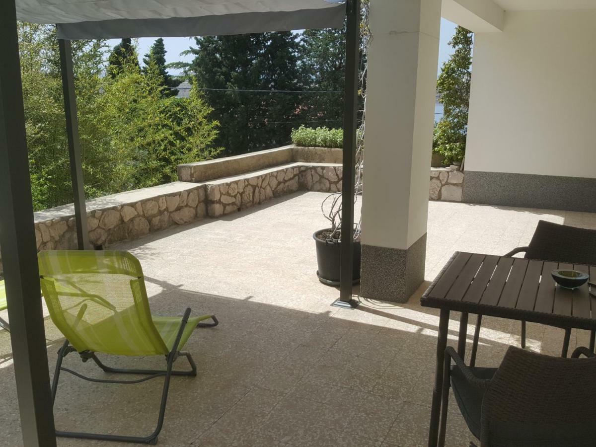 אומיסאליי Apartments 4U מראה חיצוני תמונה